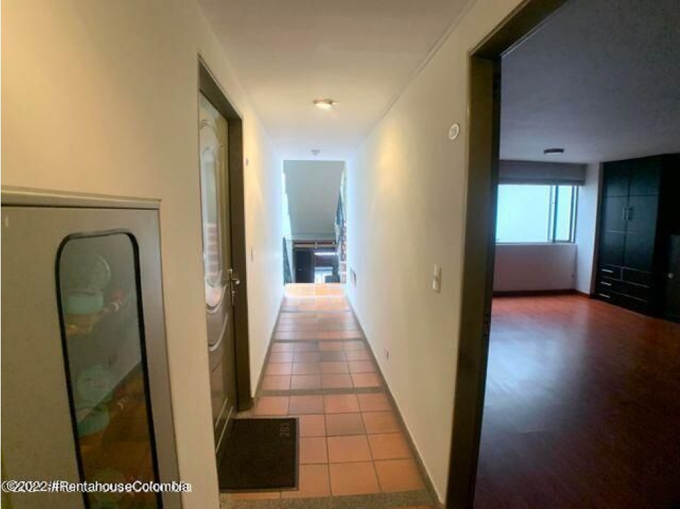 Vendo Apartamento en  Galerias(Bogota) C.O 23-425