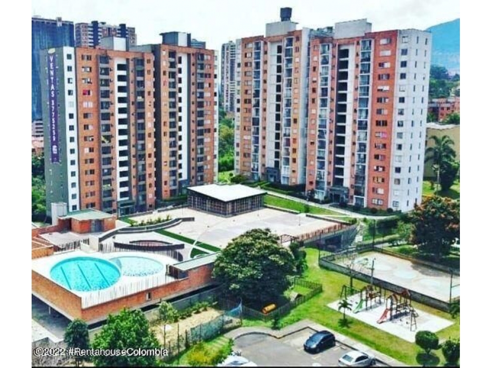 Vendo Apartamento en  Ditaires(Itagui)S.G. 23-652