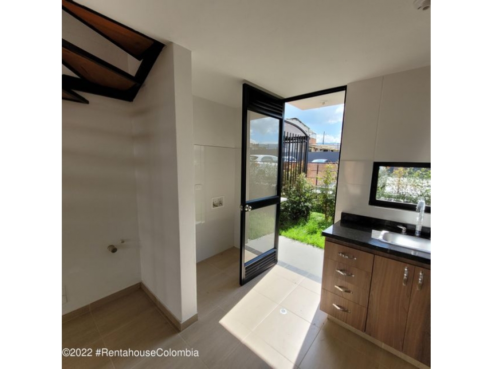 Vendo Casa en  Vereda Bojaca(Chia)S.G. 23-755