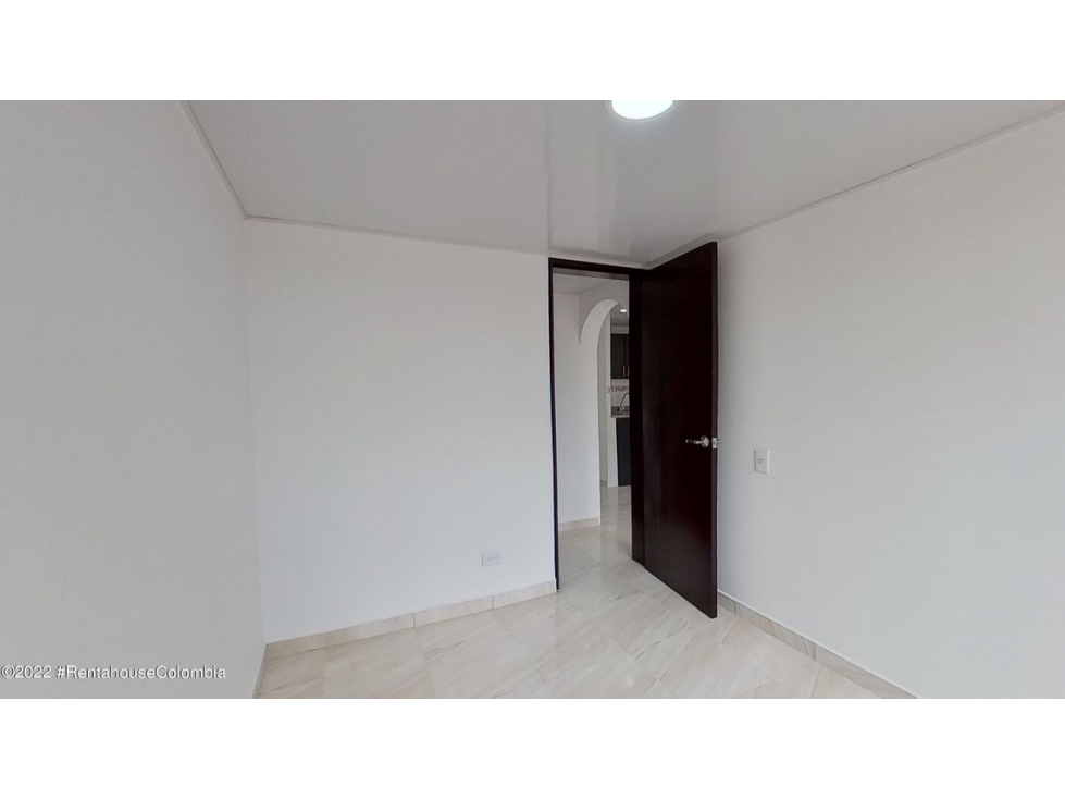 Apartamento en  El Porvenir RAH CO: 23-1273