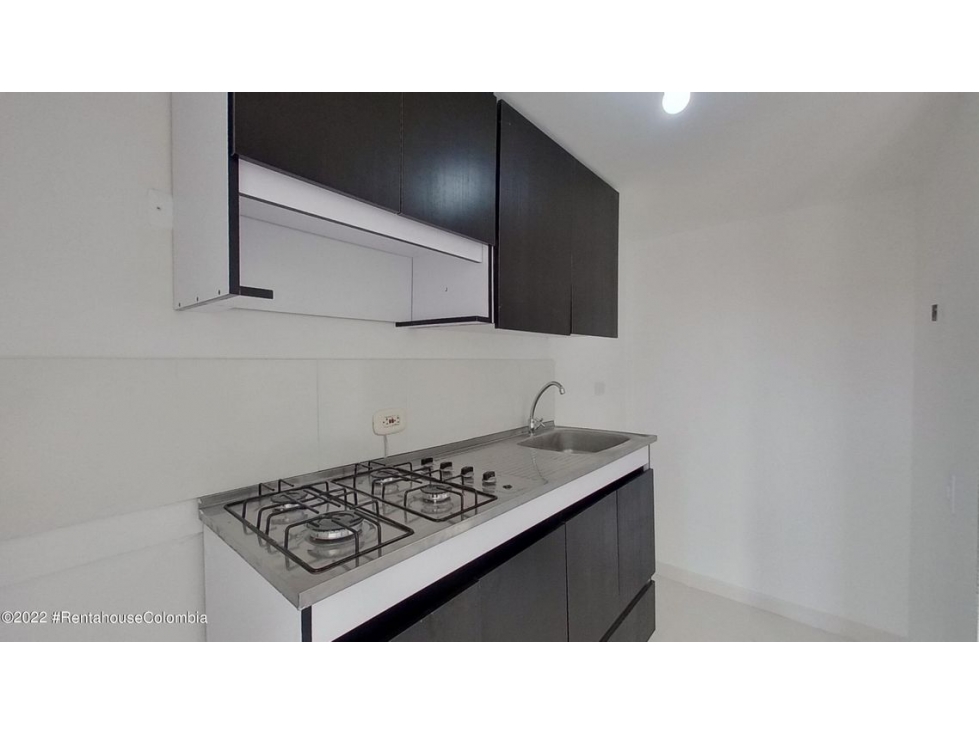 Apartamento en  El Corzo(Bogota) RAH CO: 23-1297