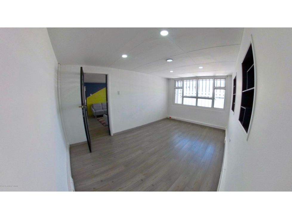 Arriendo Comercial en  La Castellana(Bogota)S.G. 23-935