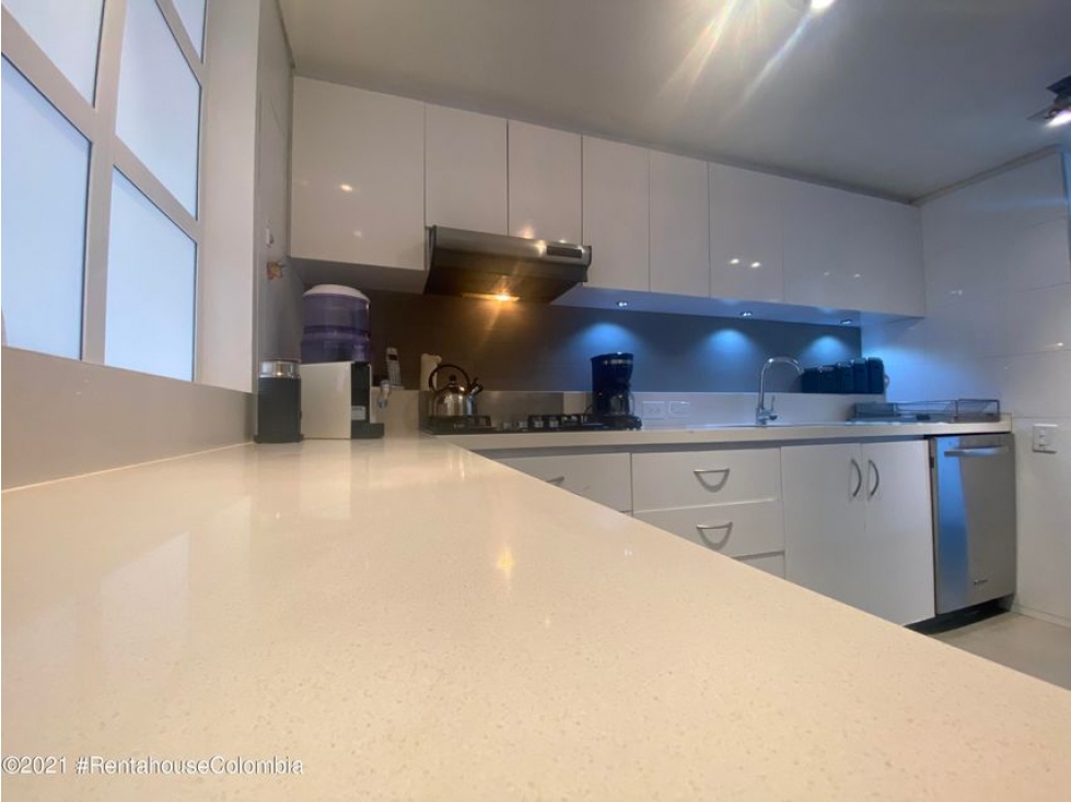 Vendo Apartamento en  El Nogal(Bogota) C.O 23-861