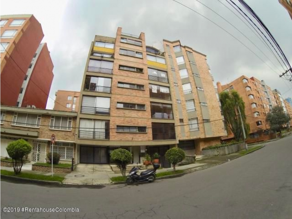 Vendo Apartamento en  Rincon del Chico C.O 23-968