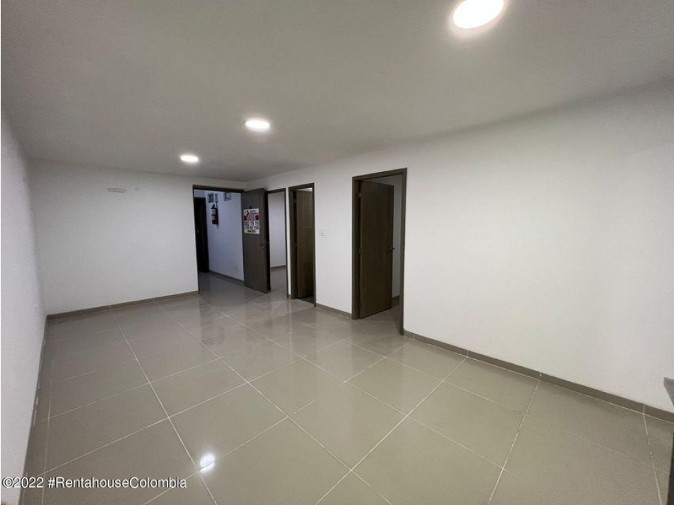 Vendo Apartamento en  Niza(Cucuta) C.O 23-1048