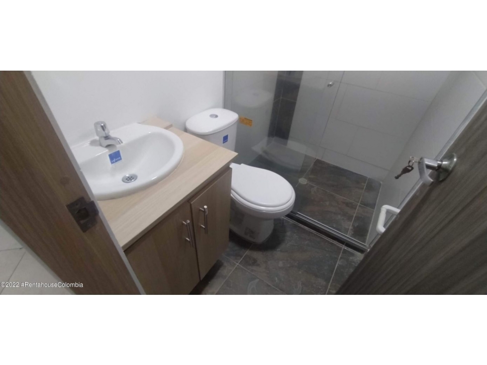 Vendo Apartamento en  Ditaires(Itagui) C.O 23-1450