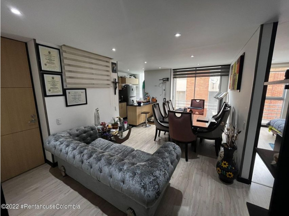 Apartamento en  Las Delicias Norte RAH CO: 23-1743