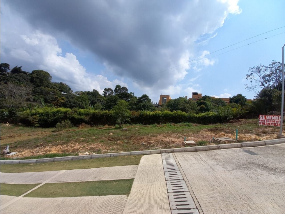 SE VENDEN O PERMUTAN PARCELAS EN CONDOMINIO NATURA