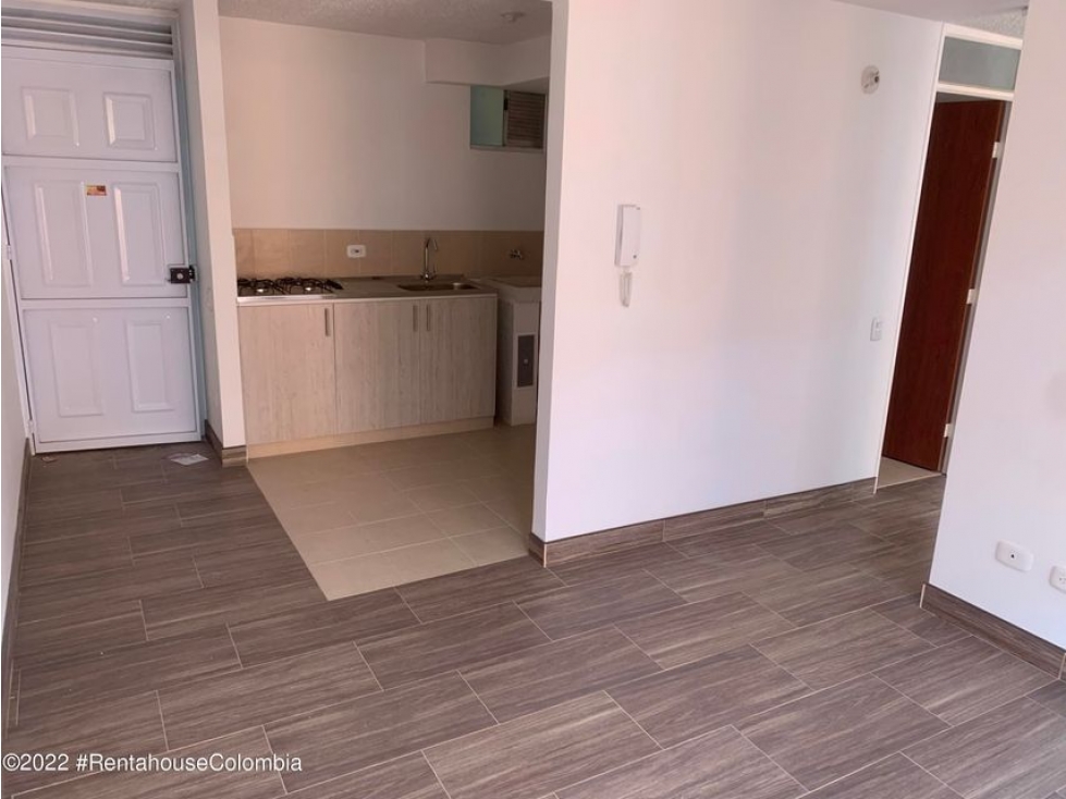 Apartamento en  Tierra Buena RAH CO: 23-944