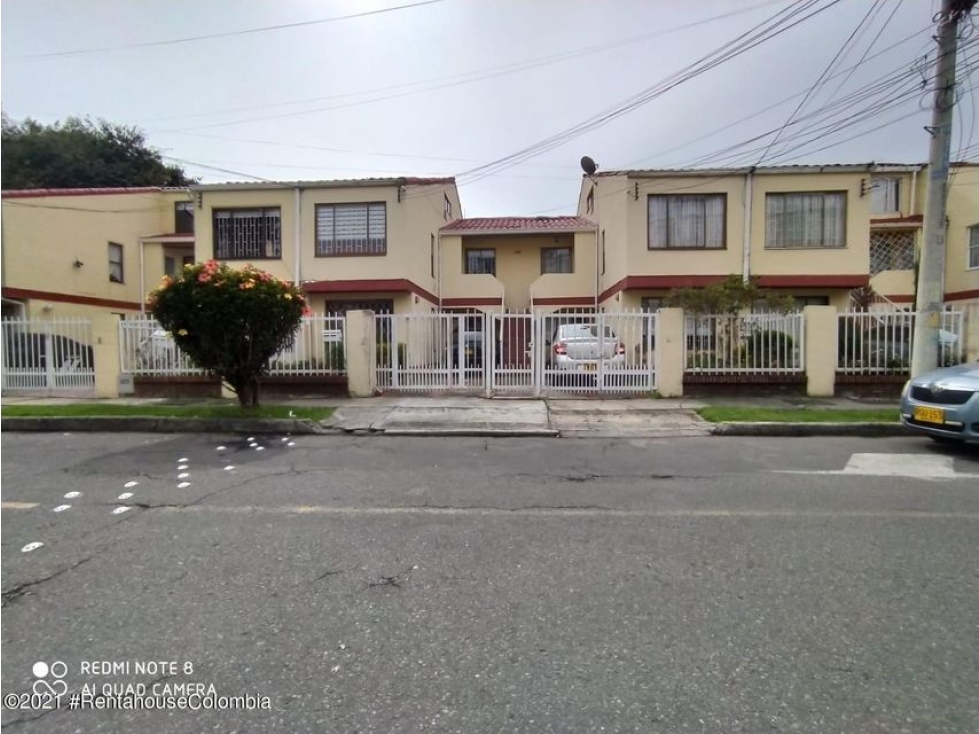 Apartamento en  Cedritos(Bogota) RAH CO: 23-637