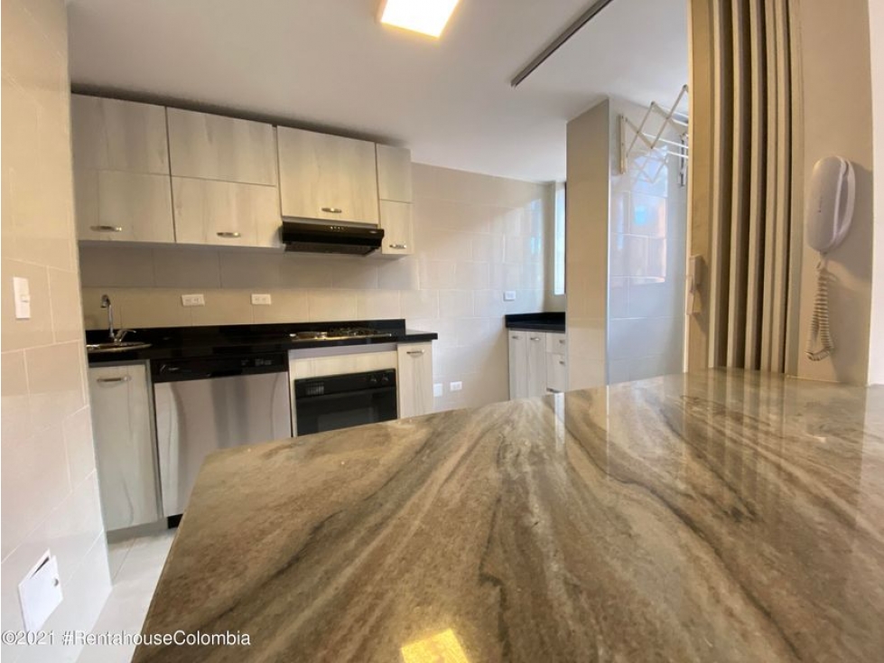 Apartamento en  El Pedregal(Bogota) S.G  23-822