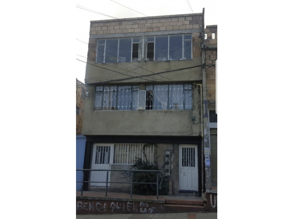 Rentahouse Vende casa en Bogotá BRP 183150-2450069