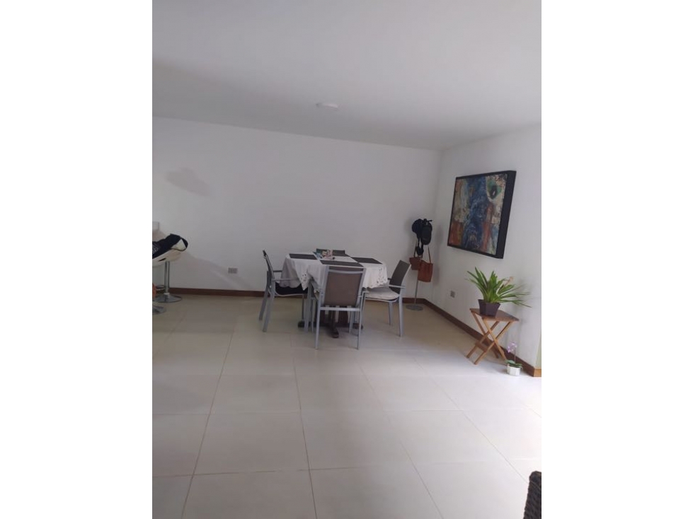 RIONEGRO VENTA CASA de 2 niveles 170 m2