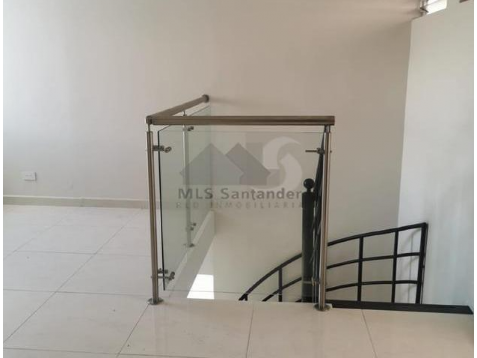 HERMOSO Y EXCLUSIVO APARTAMENTO DUPLEX