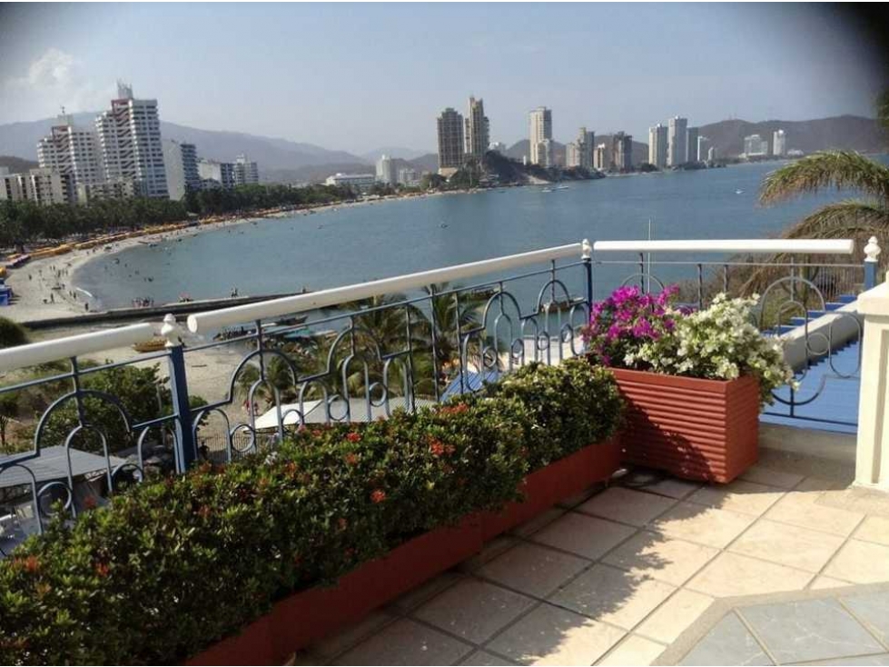 Amplio apartamento de 330m2 en 1  linea de mar, rodadero reservado