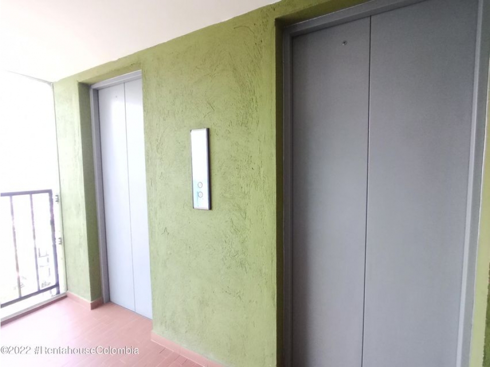 Apartamento en  Calasanz(Medellin) RAH CO: 23-634