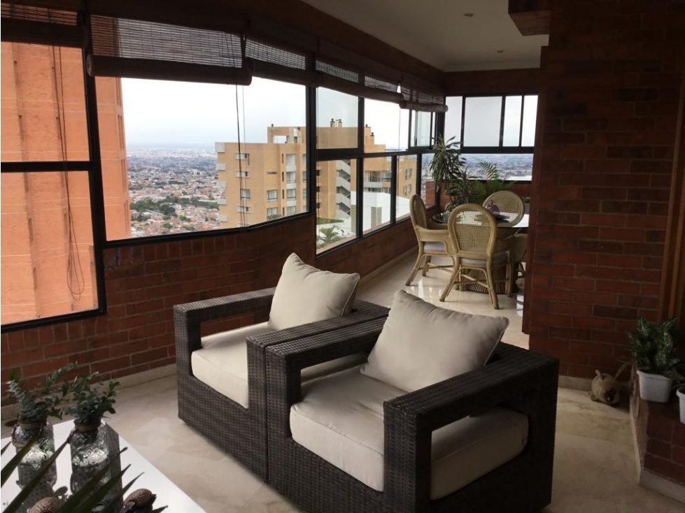 APARTAMENTO EN BELLAVISTA AL OESTE DE CALI EN VENTA