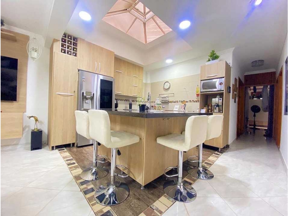 VENTA DE CASA EN BELEN MIRAVALLE MEDELLÍN (S)