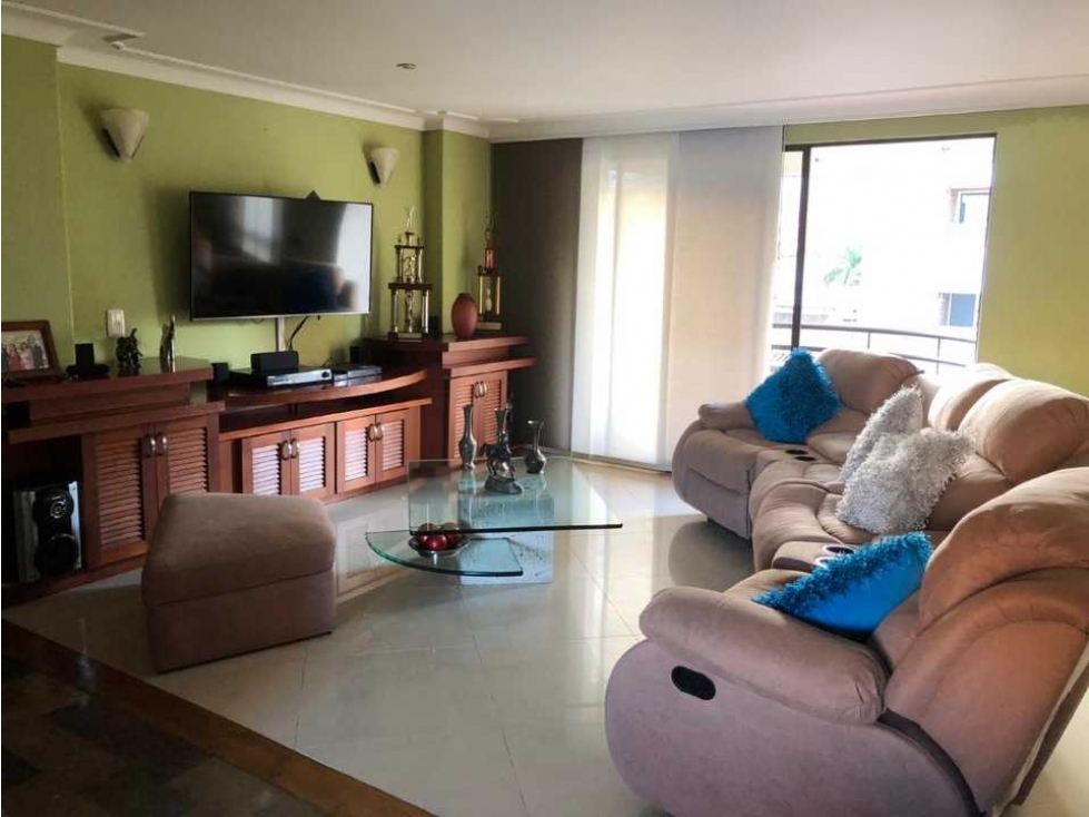 APARTAMENTO EN VENTA LAURELES MEDELLÍN