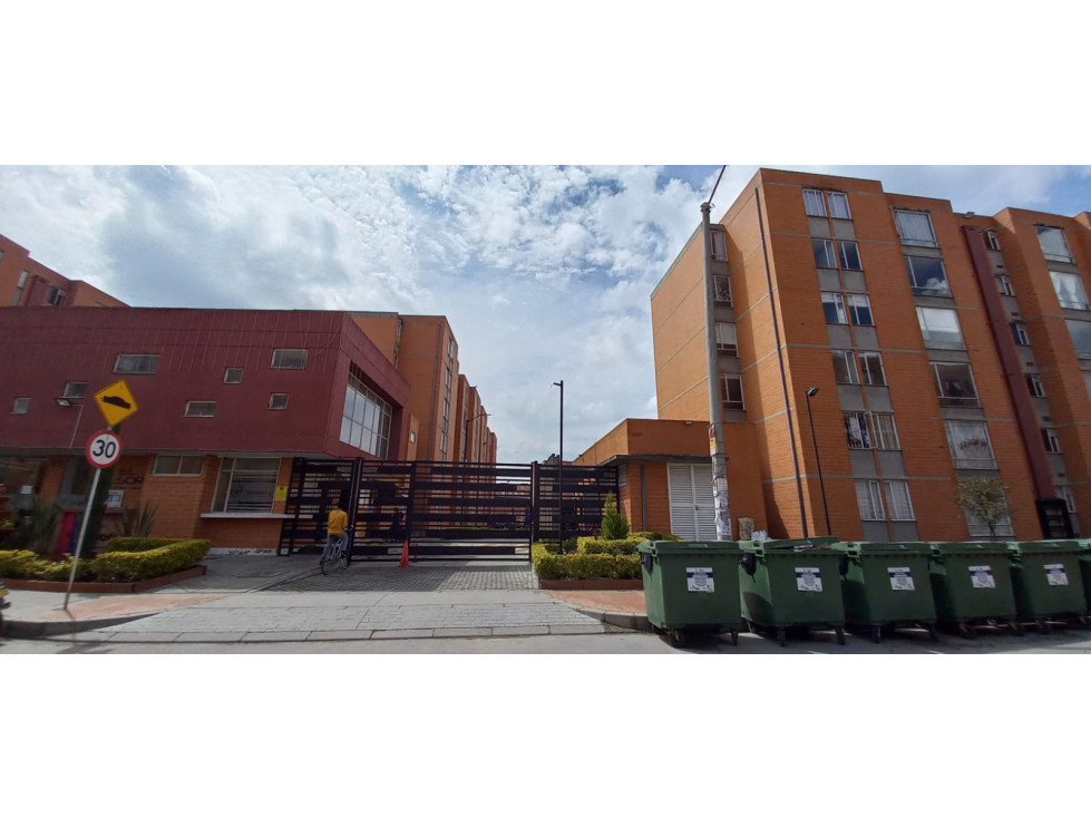 Apartamento en venta en Hogares DB 9896905386