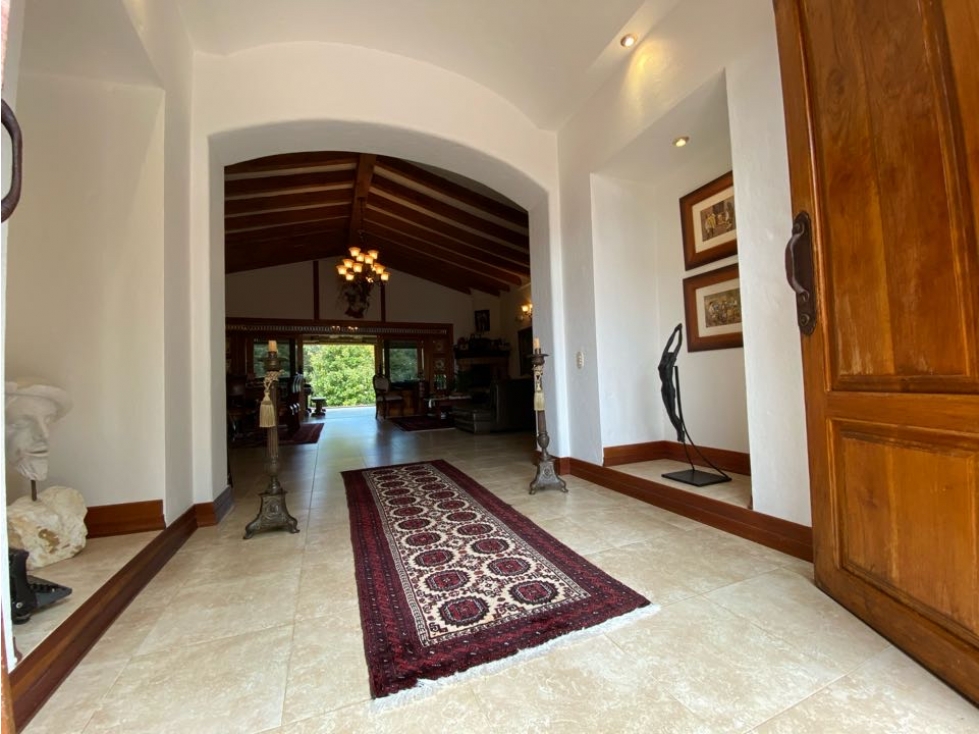Venta de Casa Campestre Alto del Escobero Envigado