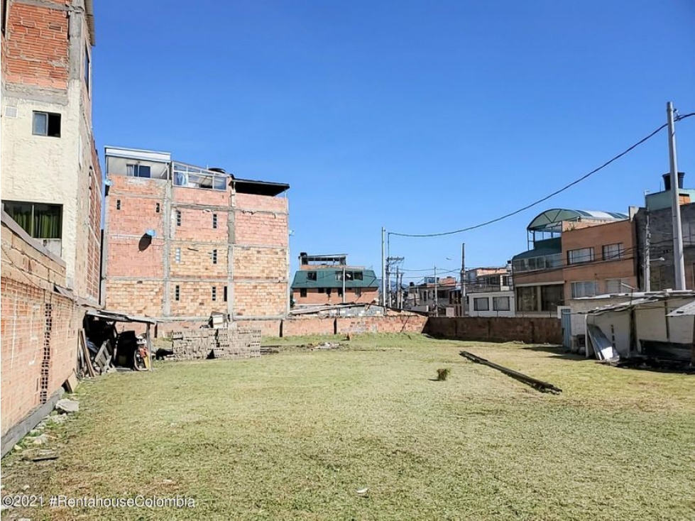 Lote en  Suba Salitre(Bogota) RAH CO: 23-1582