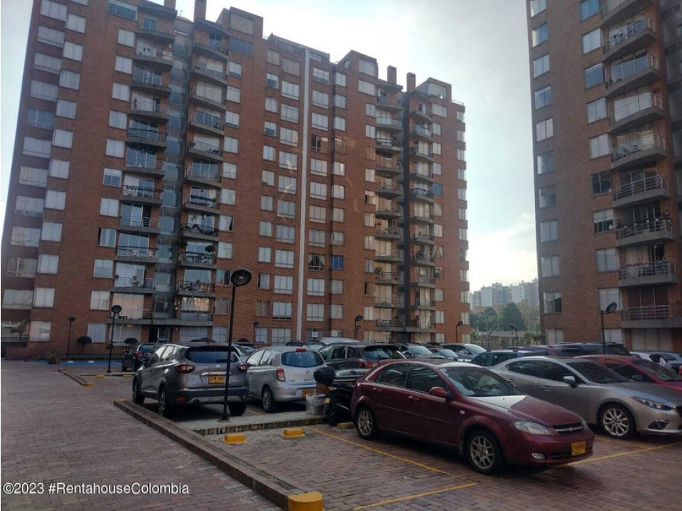 Apartamento en  Mazuren(Bogota) RAH CO: 23-2038