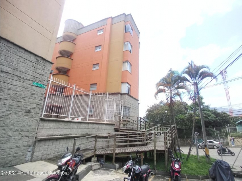 Apartamento en  Belen Las Mercedes RAH CO: 23-1842