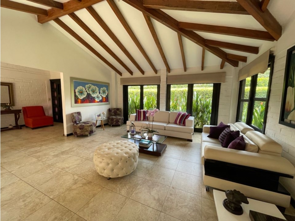 SE VENDE CASA CAMPESTRE EN LA MORADA JAMUNDI CV