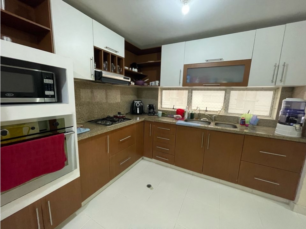 SE VENDE APARTAMENTO EN NORMANDIA MM