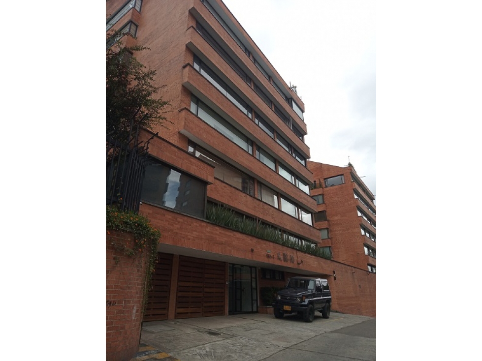 VENTA  EXCELENTE APARTAMENTO CHICO ALTO