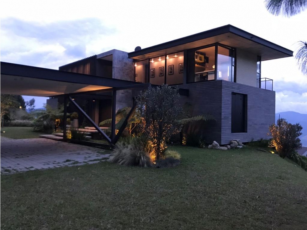 Casa en Venta en Medellín El Poblado