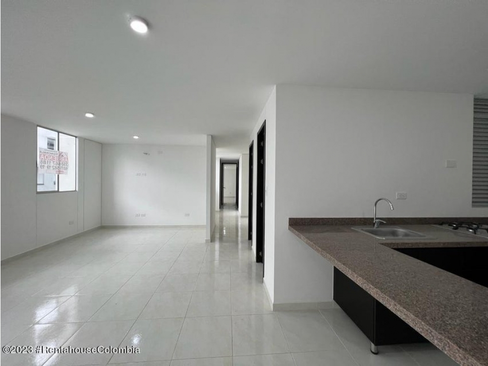 Apartamento en  San Mateo(Cucuta) C.O: 24-355