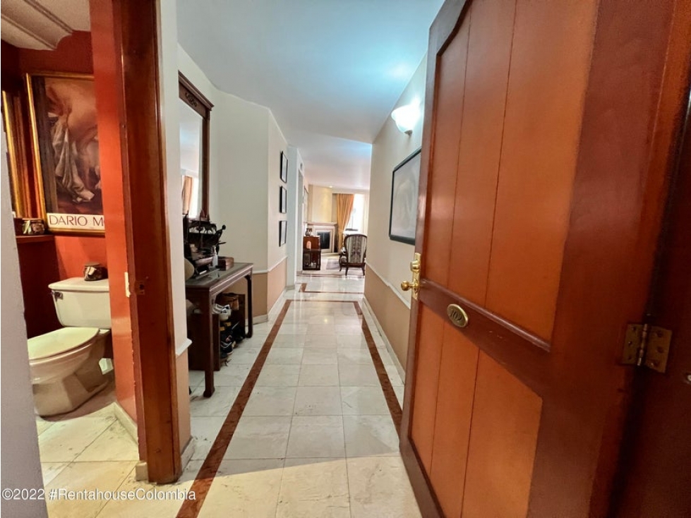 Apartamento en  Chico Navarra C.O: 24-634