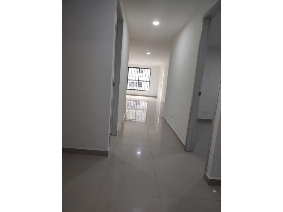 APARTAMENTO EN VENTA SECTOR LOS COLORES, MEDELLIN