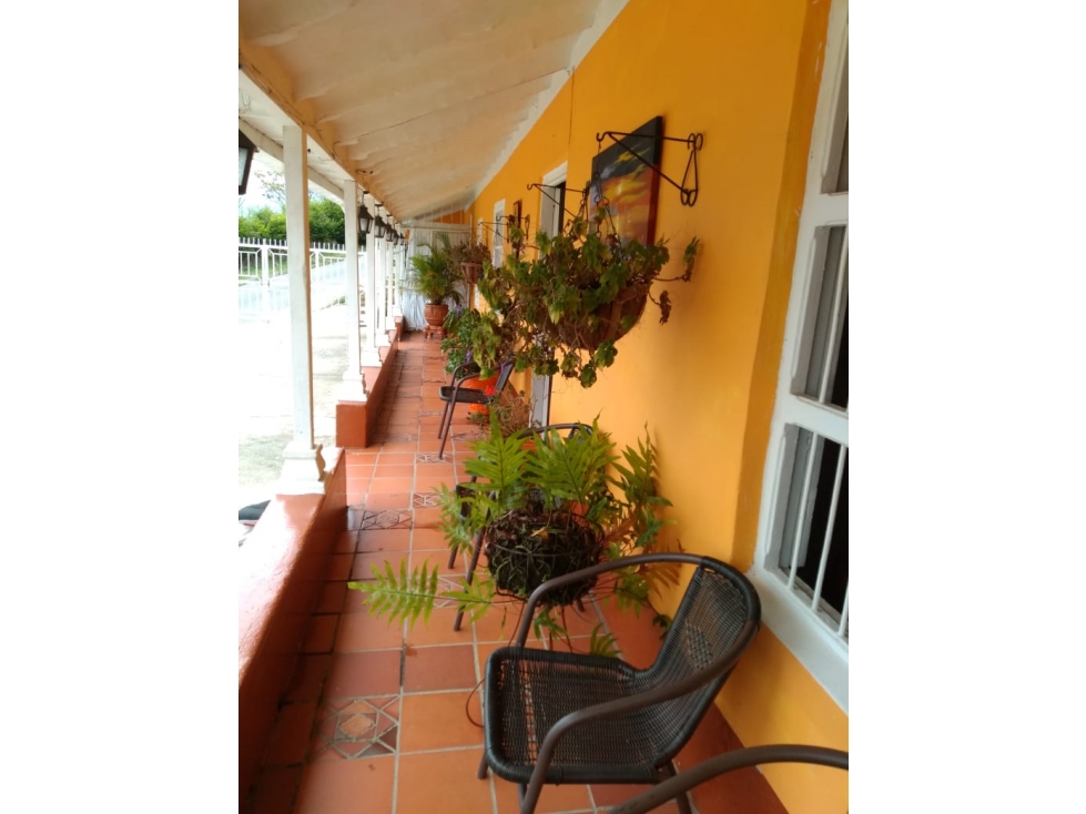 CASA CAMPESTRE EN EXCELENTE VEREDA DE GIRARDOTA