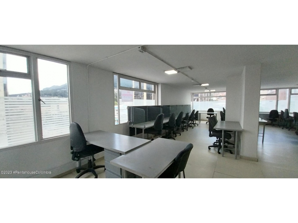 Comercial en  San Martin(Bogota) RAH CO: 24-924