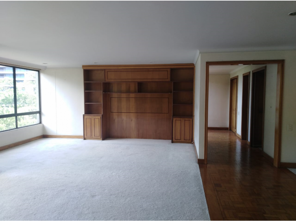 APARTAMENTO  LOMA DE LOS GONZALEZ