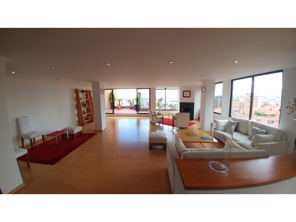 Venta Penthouse en los Rosales