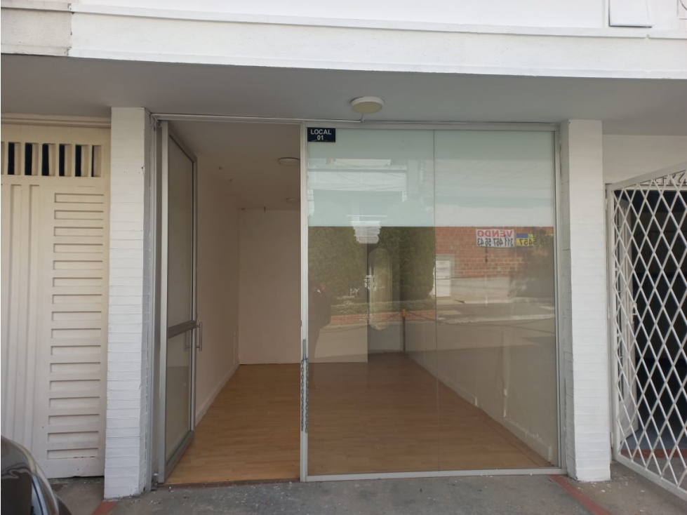 SE ARRIENDA CASA COMERCIAL EL PRADO