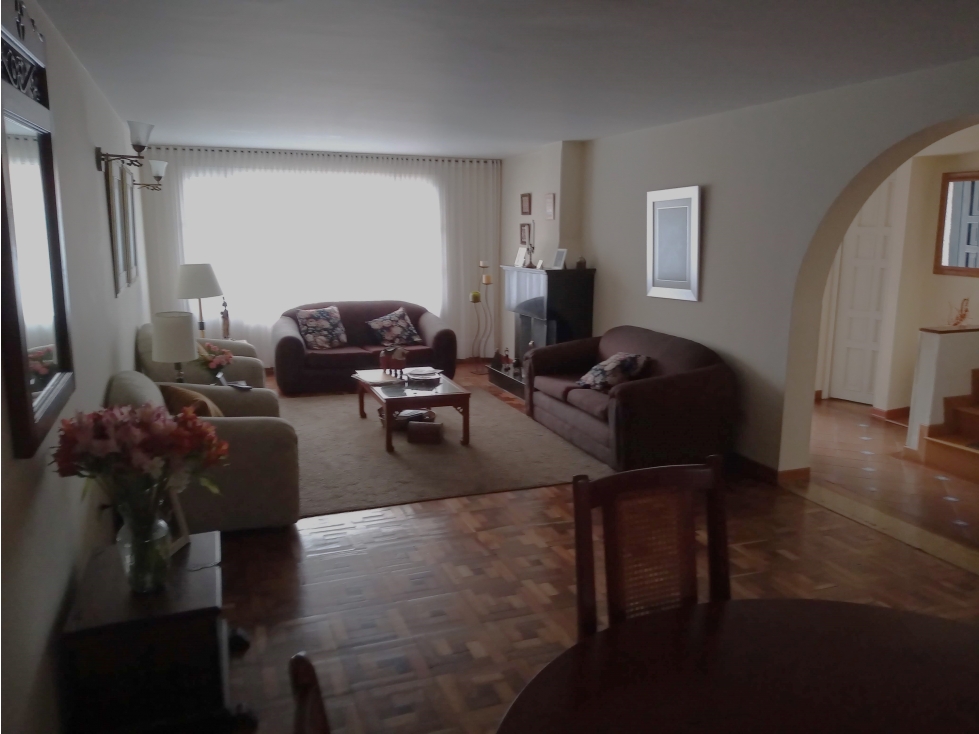 VENTA CASA FLORESTA 240 M2