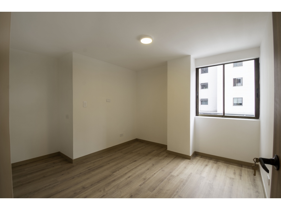 Apartamento remodelado en los Parra