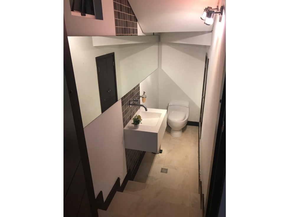 Casa para la venta en unidad cerrada en la Estrella cerca del parque