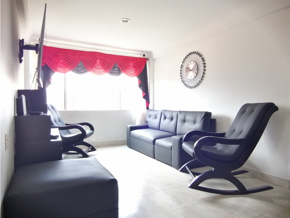 APARTAMENTO ÁREA 76m2, Calasanz (EN ESCALAS) P.4