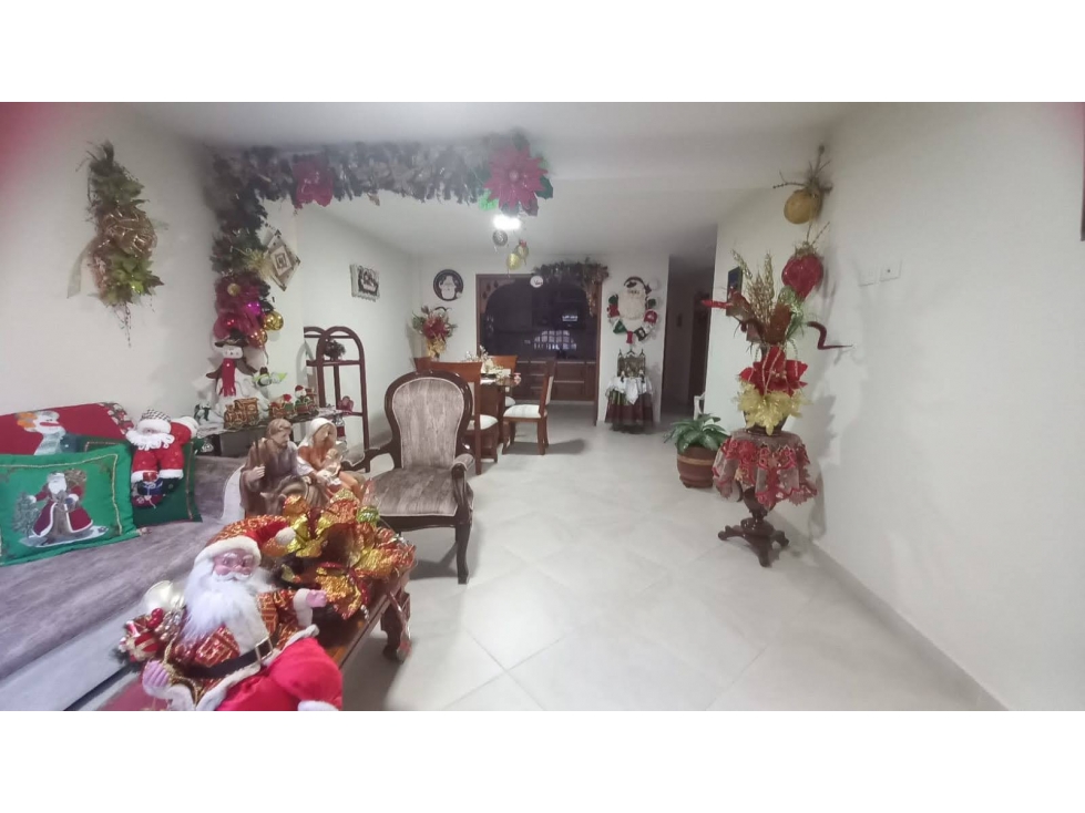 VENTA HERMOSA CASA DE PRIMER PISO EN GIRARDOTA