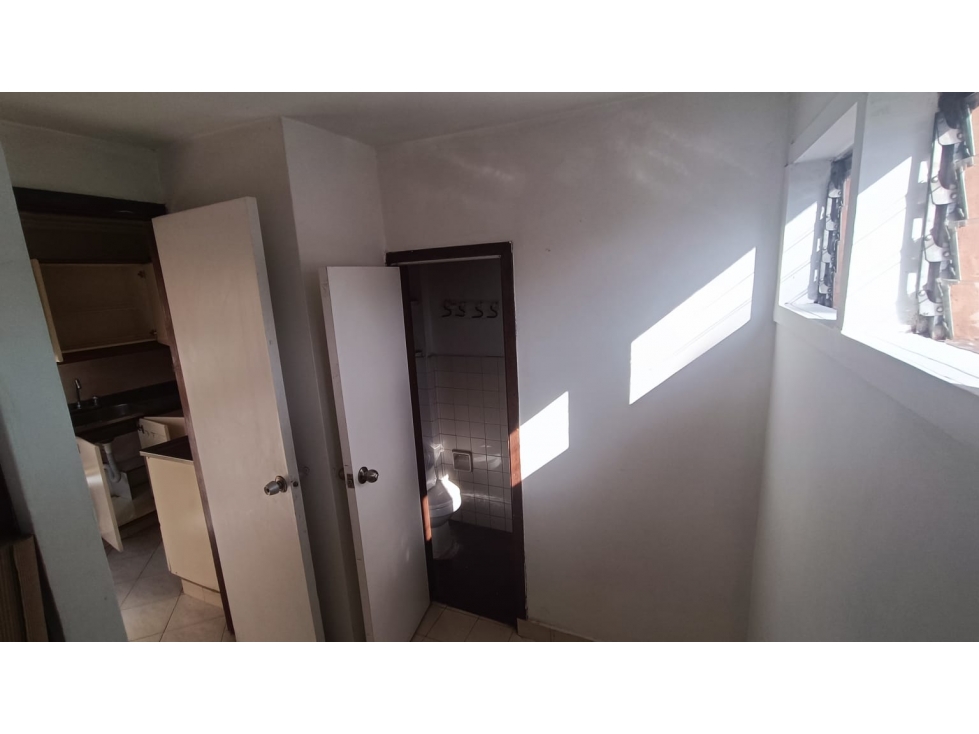 VENTA DE APARTAMENTO EN CARLOS E RESTREPO 3R PISO