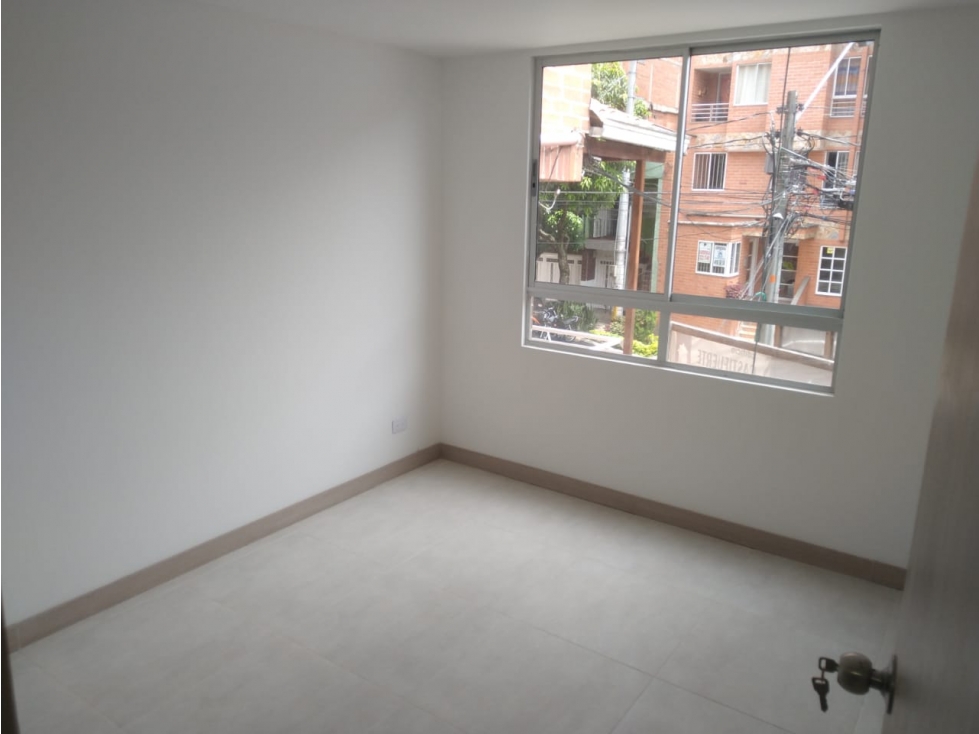 SE VENDE APARTAMENTO EN LA AMÉRICA