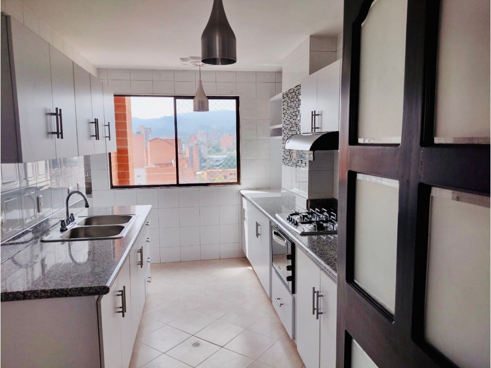 APARTAMENTO LAURELES - ESTADIO