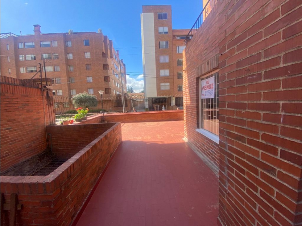 vendo apartamento amplio en victoria norte