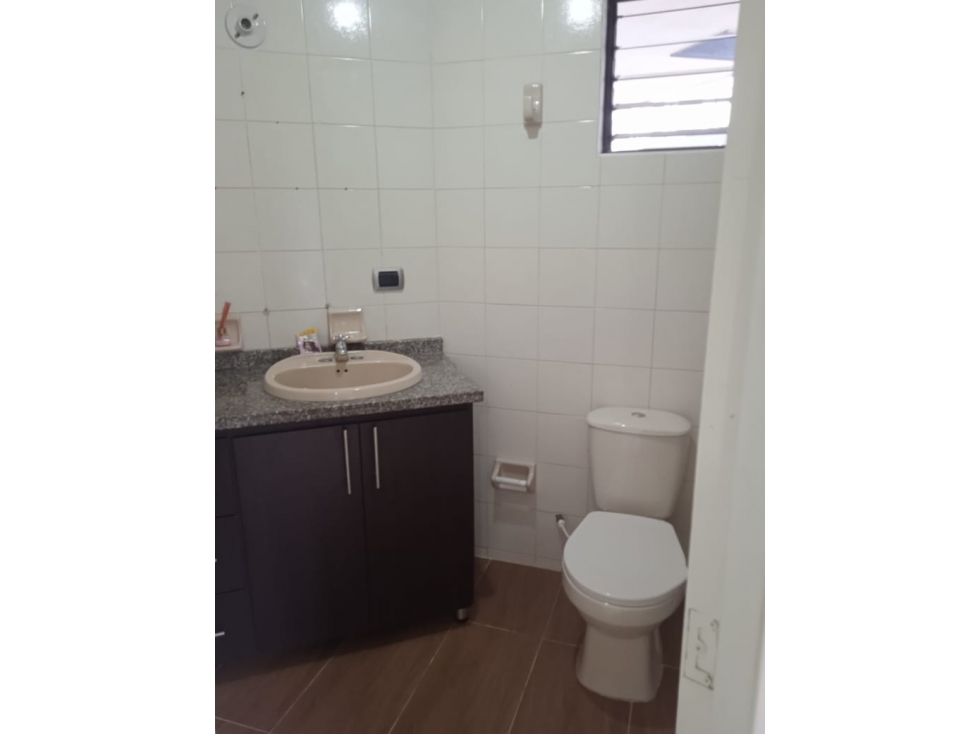 APARTAMENTO EN VENTA AV 30 AGOSTO